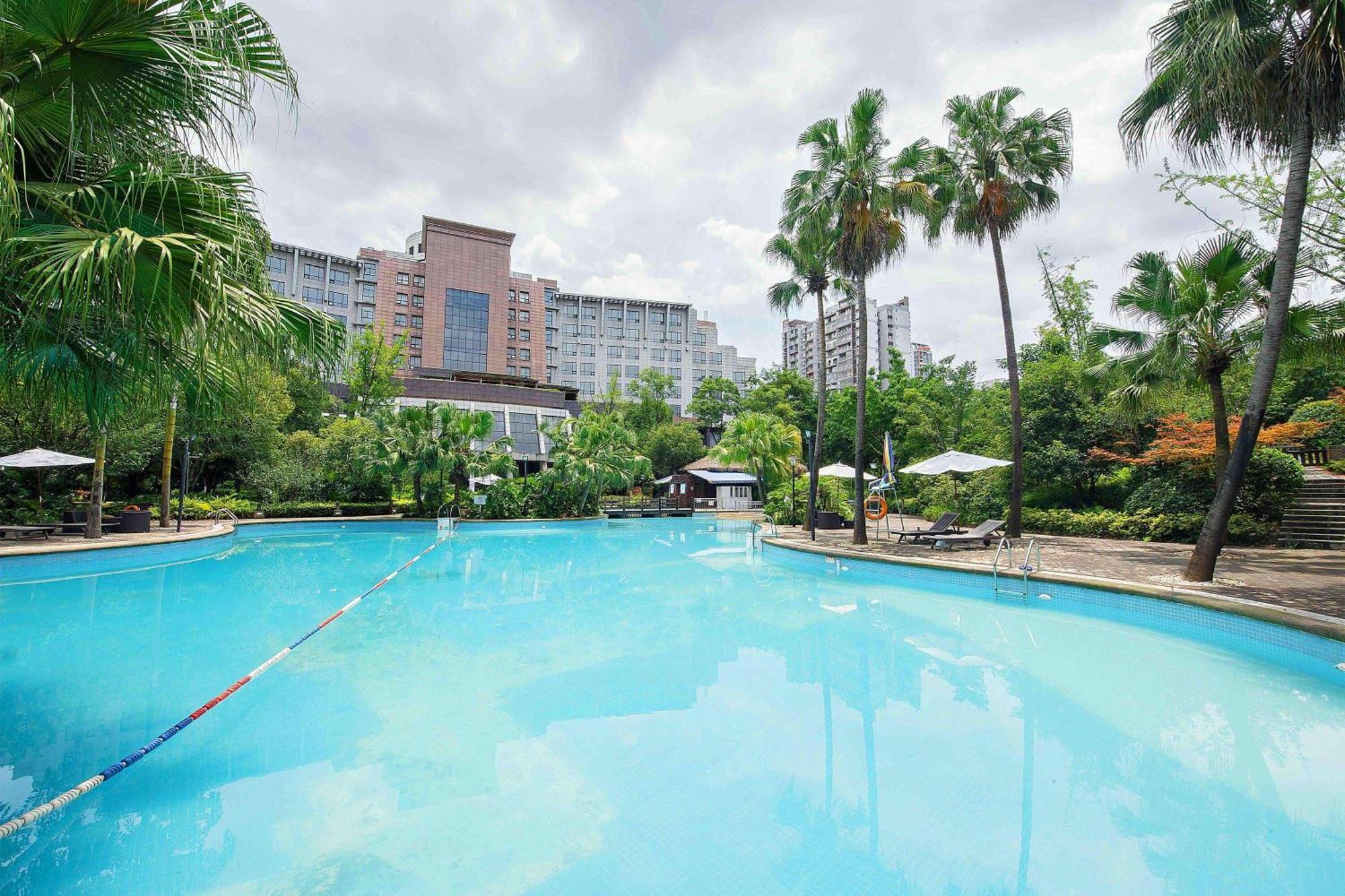 Ramada Plaza By Wyndham Chongqing West Hotel ภายนอก รูปภาพ