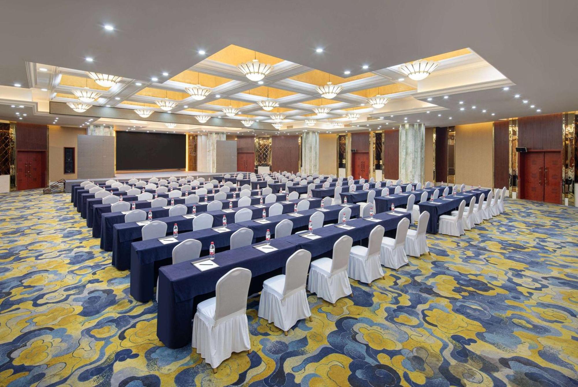 Ramada Plaza By Wyndham Chongqing West Hotel ภายนอก รูปภาพ