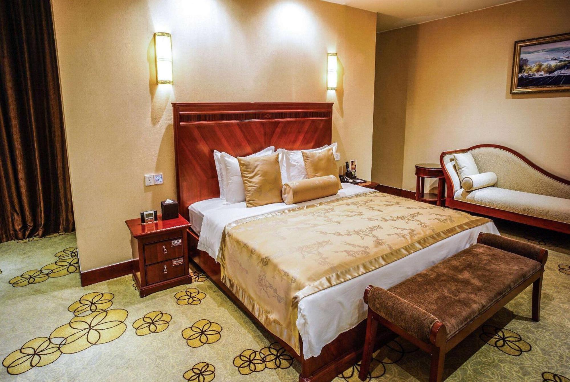 Ramada Plaza By Wyndham Chongqing West Hotel ภายนอก รูปภาพ