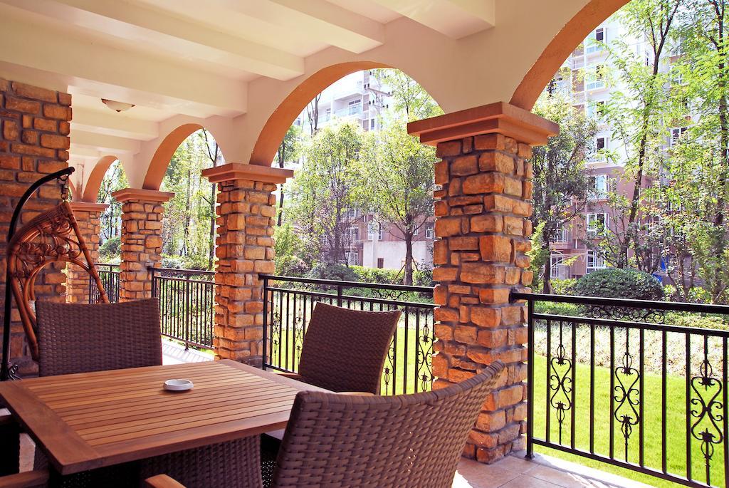 Ramada Plaza By Wyndham Chongqing West Hotel ภายนอก รูปภาพ